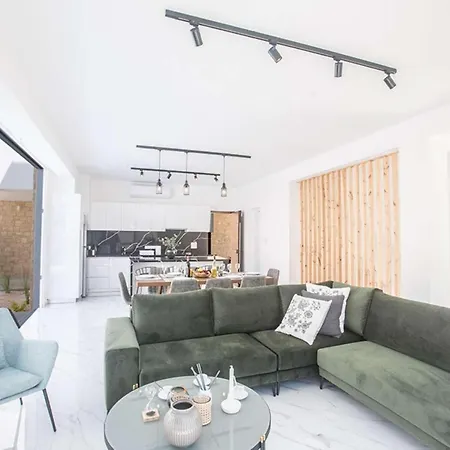 Bleu 1 Villa *